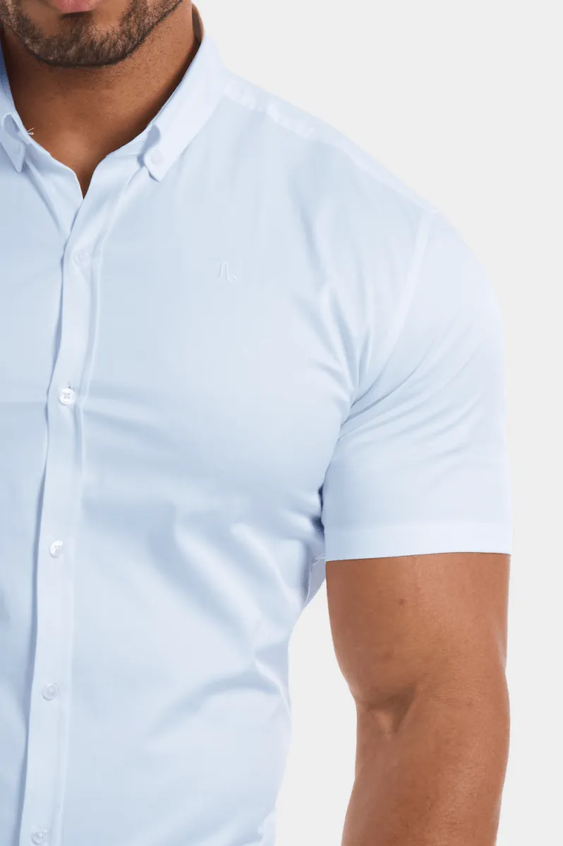 Athletic Fit Short Sleeve Signature Shirt in Blue