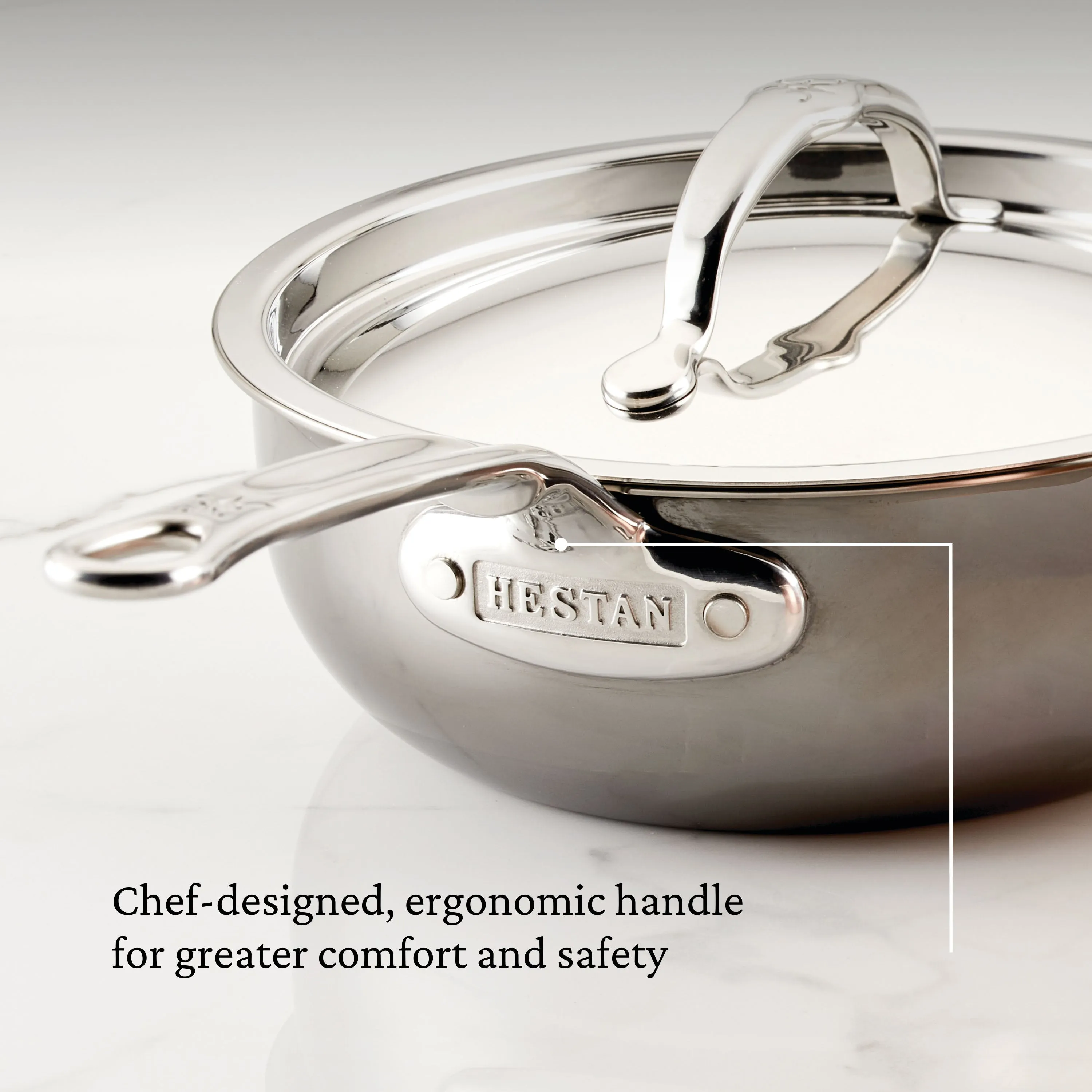 Hestan Nanobond Covered Saucier- 2.0qt (20cm)