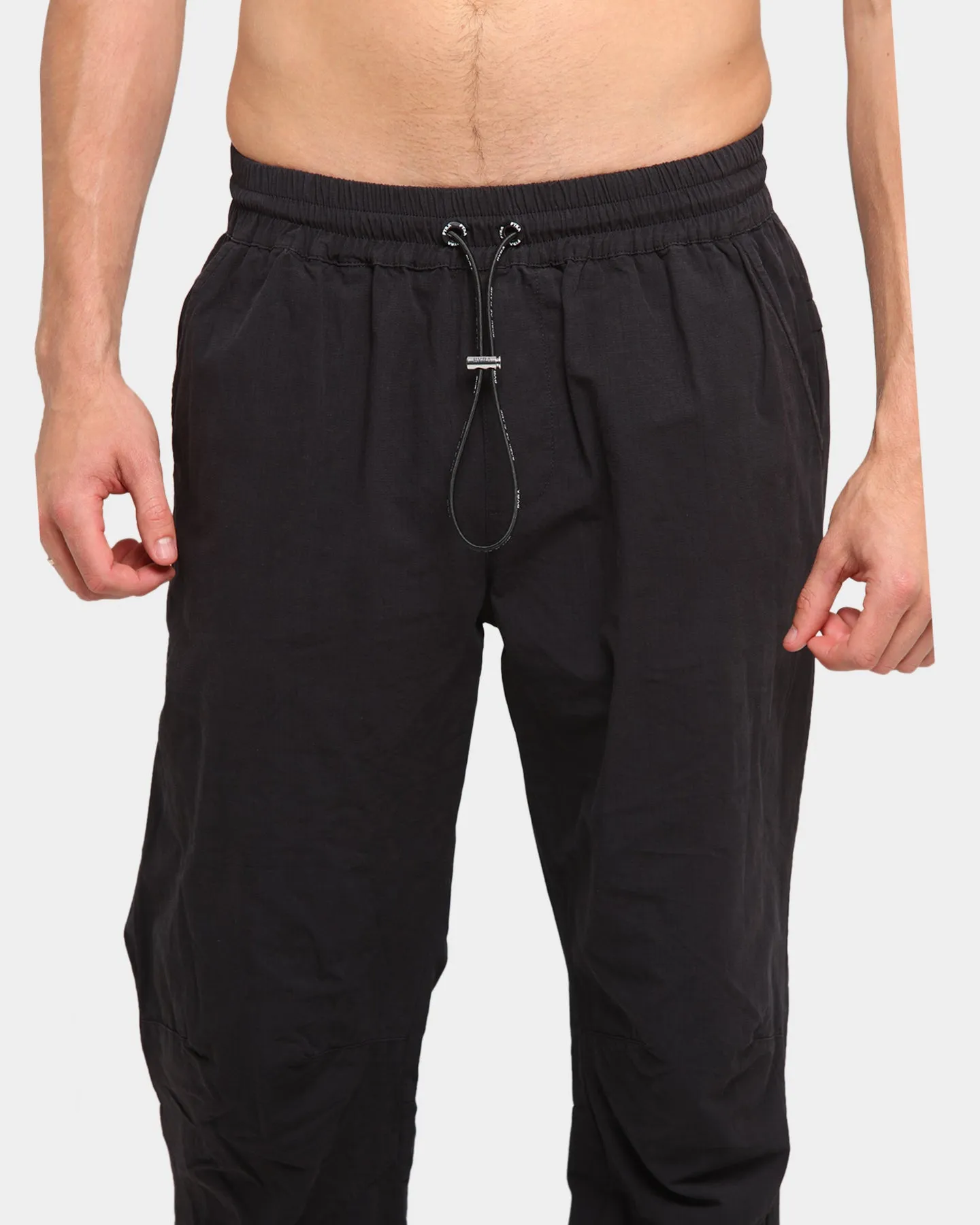 PYRA Andes Pant Black