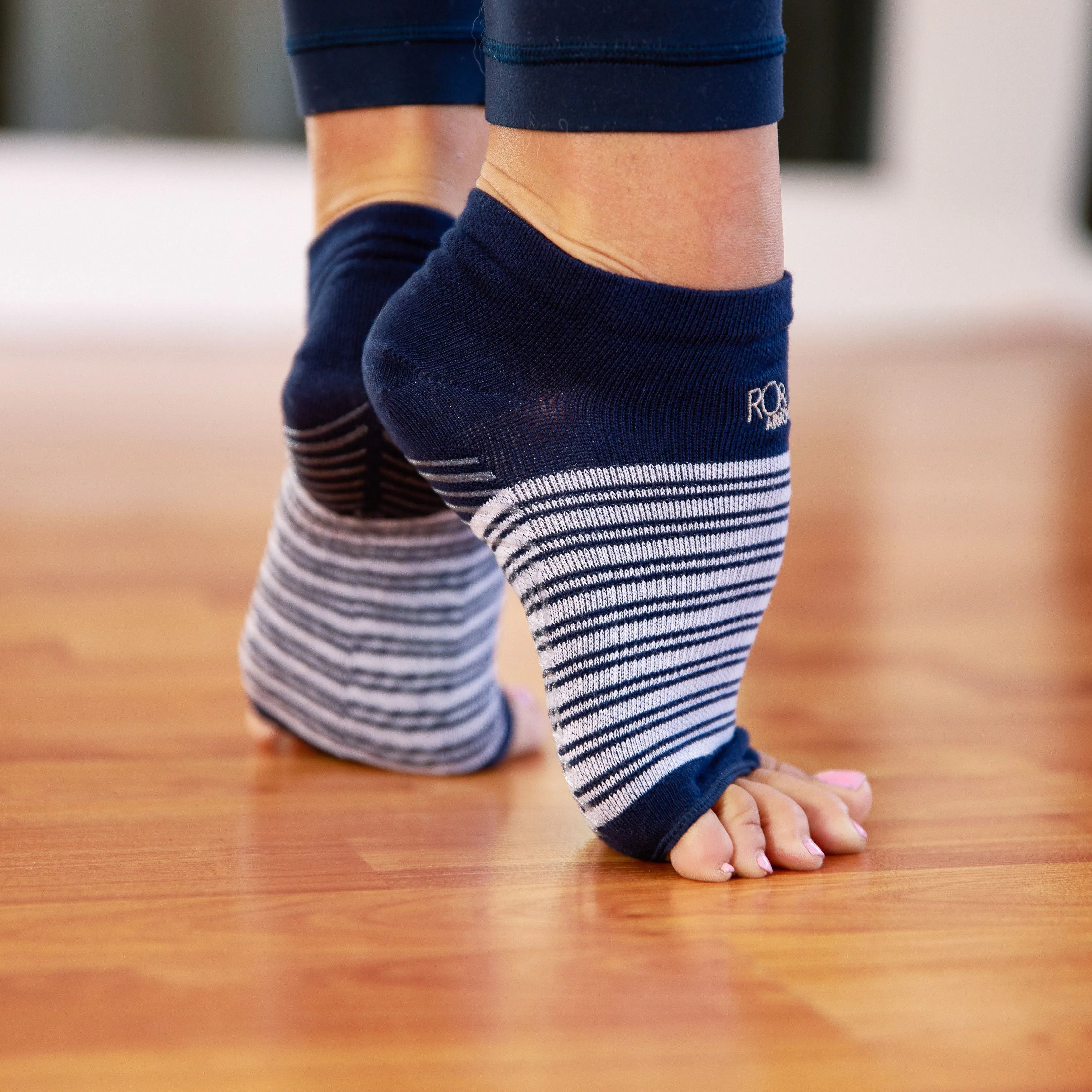 Rhiannon Low Show Open toe Print Grip Socks (Barre / Pilates)
