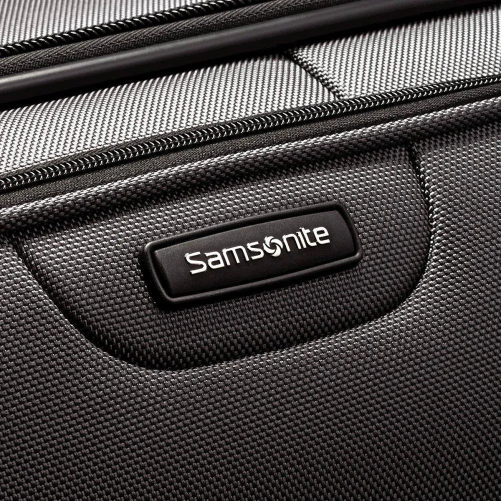 Samsonite DKX 25" 4-Wheel Medium Luggage