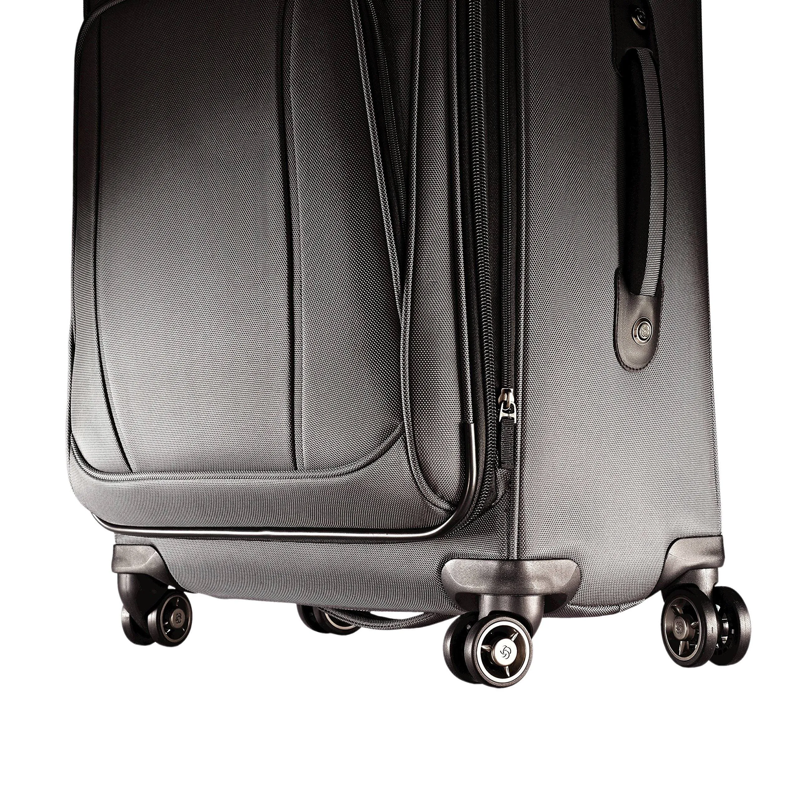 Samsonite DKX 25" 4-Wheel Medium Luggage