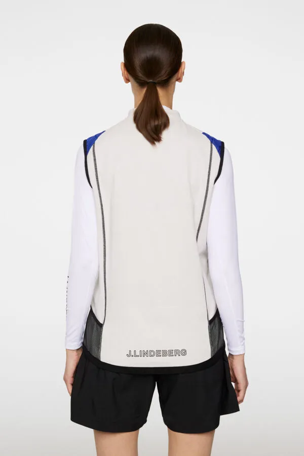 Sanaa Hybrid Vest