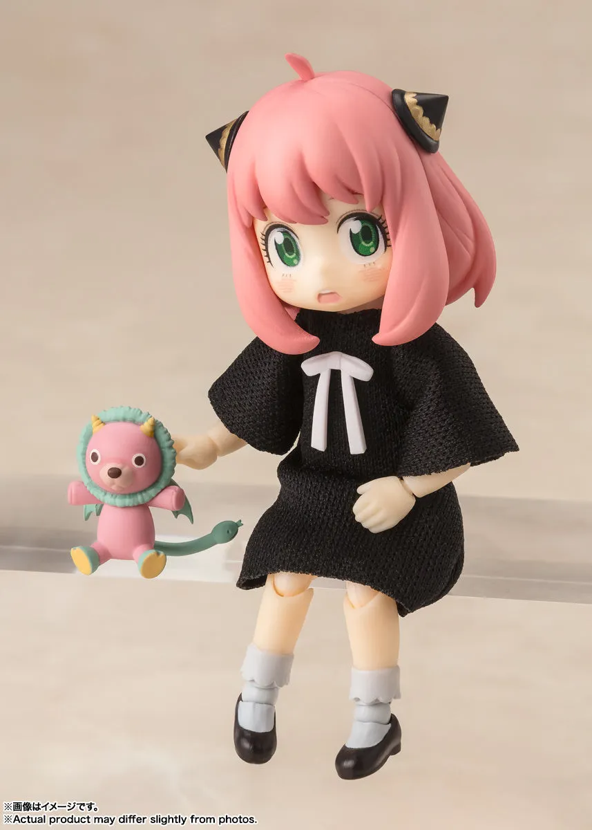 S.H. Figuarts Spy x Family Anya Forger (Casual Attire Ver.) Action Figure