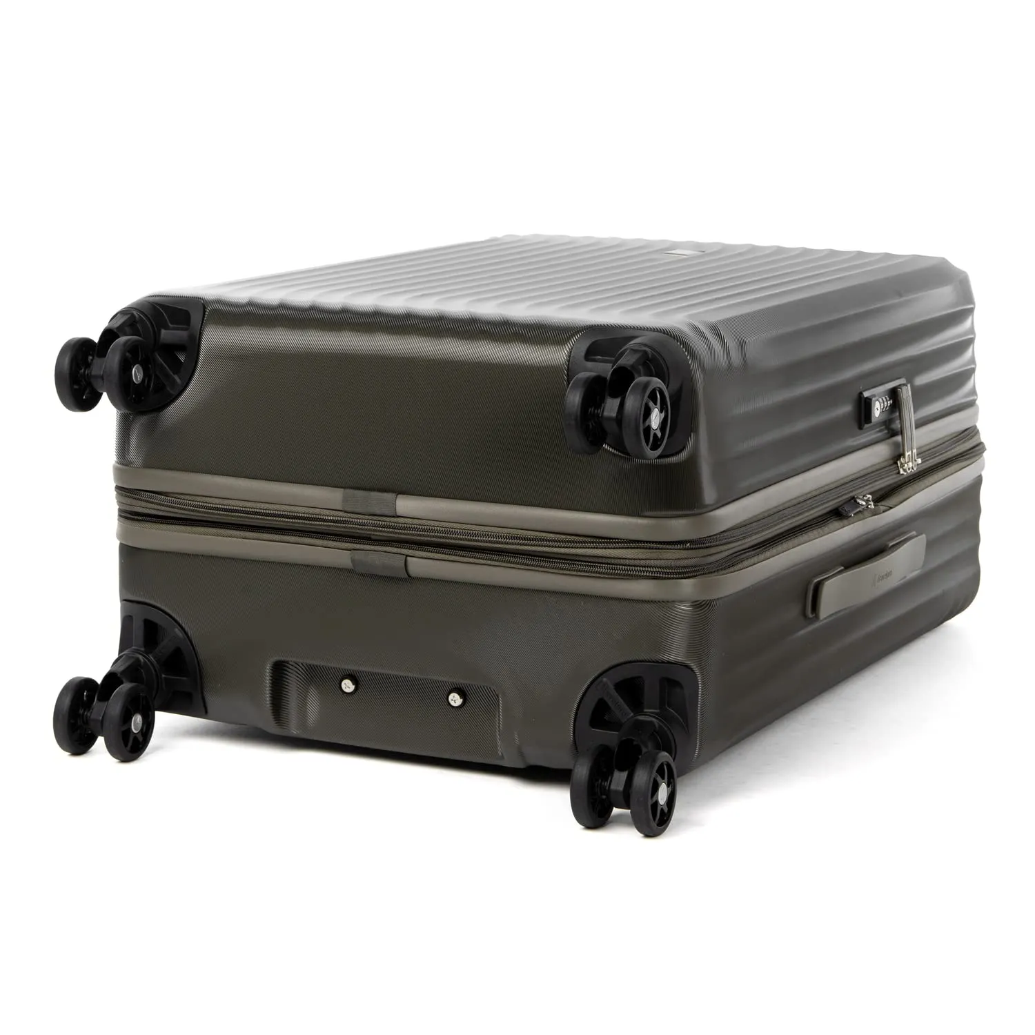 Travelpro Maxlite Air Hardside Medium Luggage