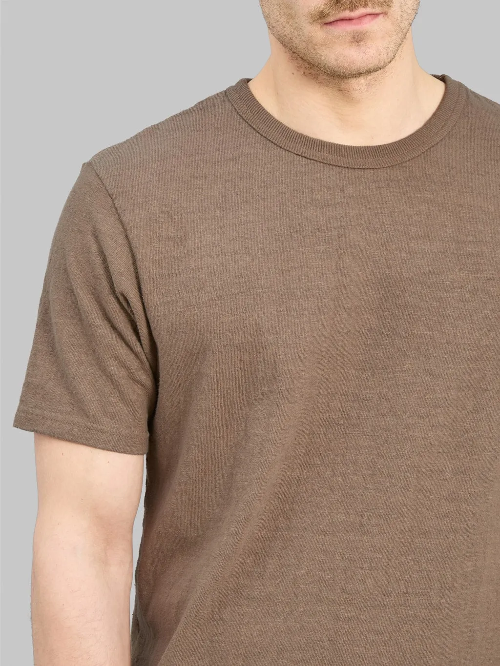 UES No.8 Slub Nep Short Sleeve T-Shirt Coffee