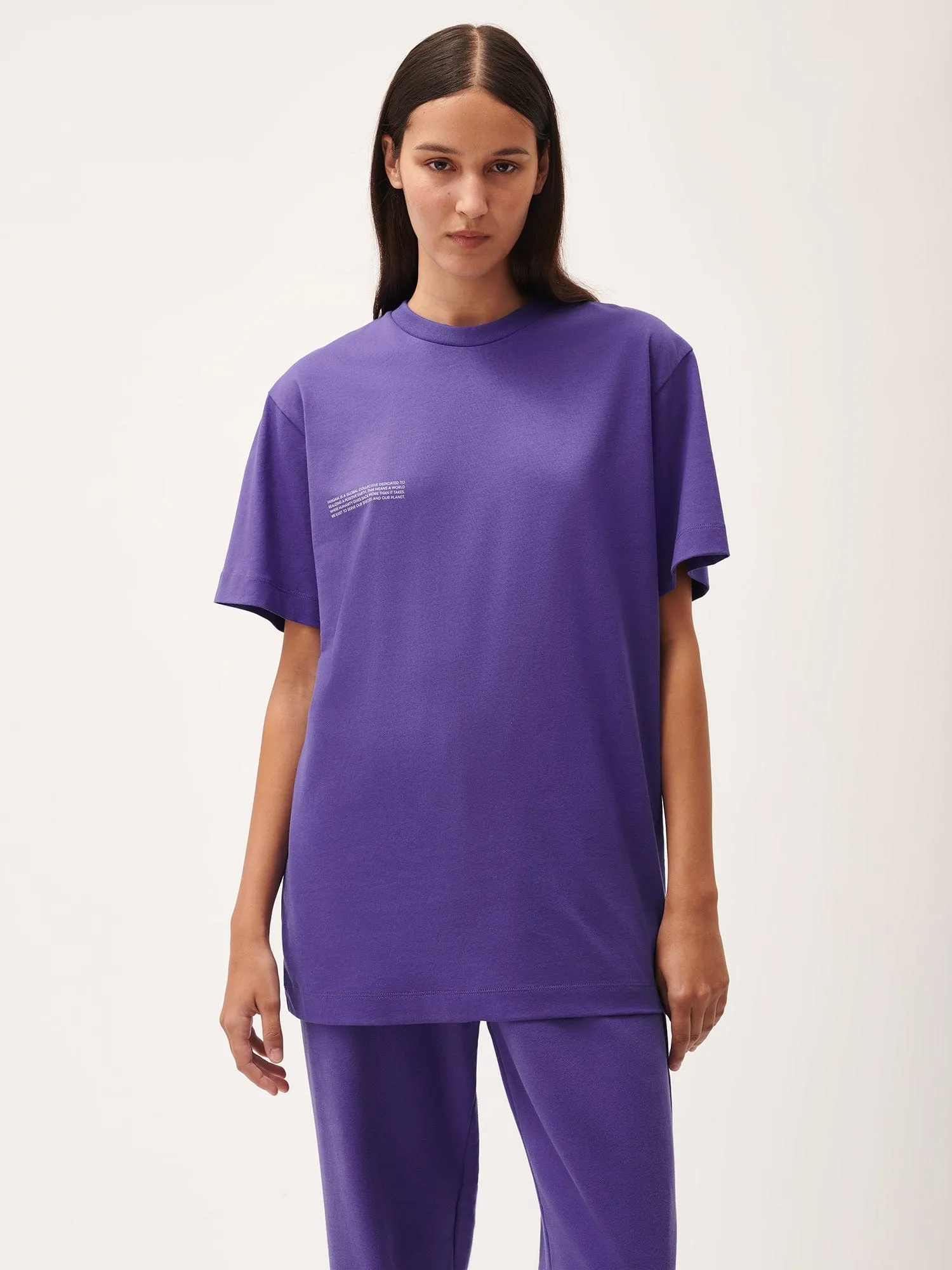 Womens 365 Midweight T-shirt—ultraviolet