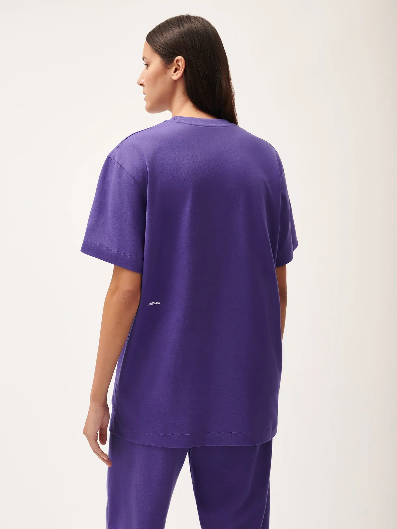 Womens 365 Midweight T-shirt—ultraviolet